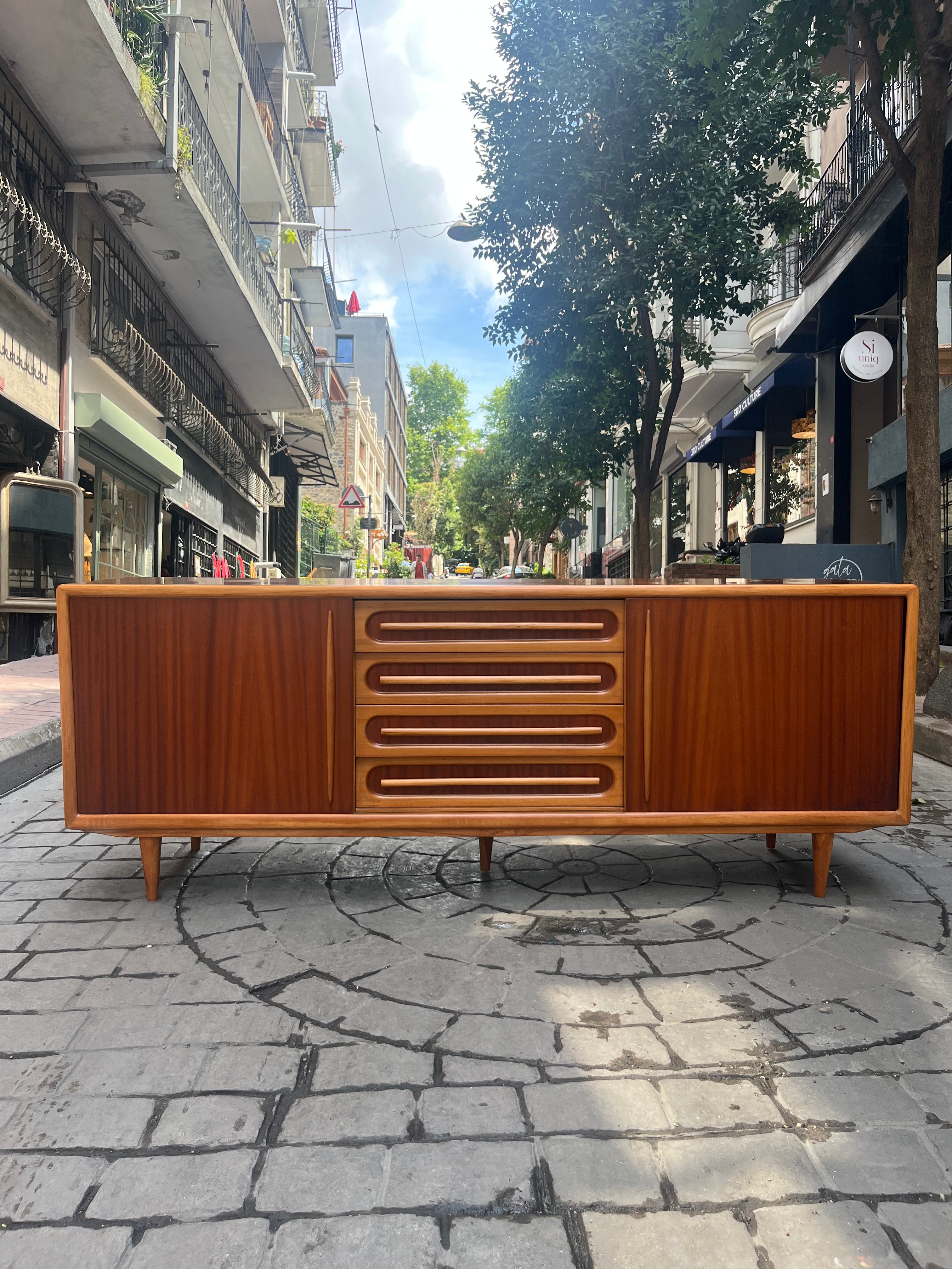 Midcentury Konsol