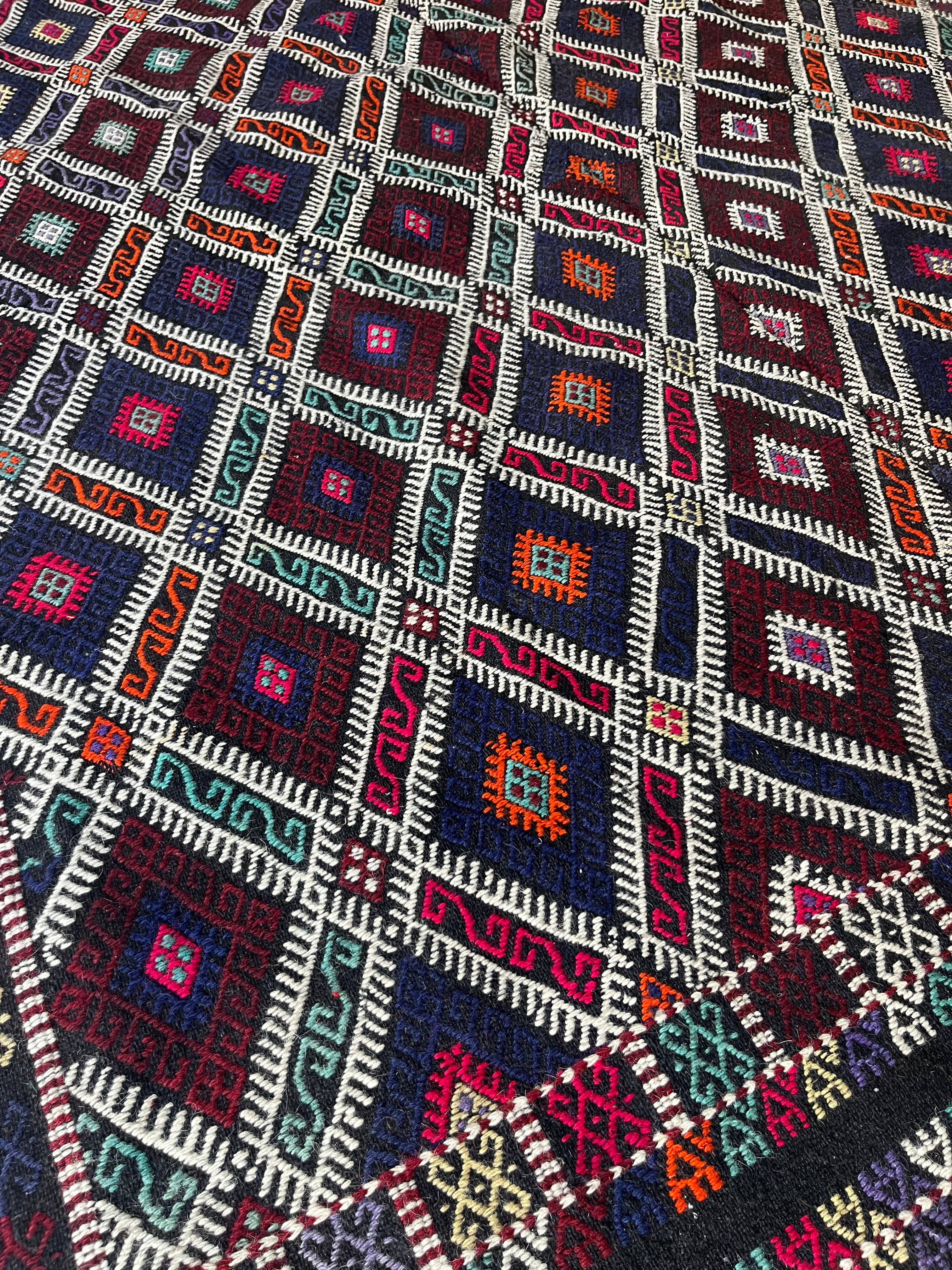 Çanakkale Yün Kilim (Baklava Kafesli)
