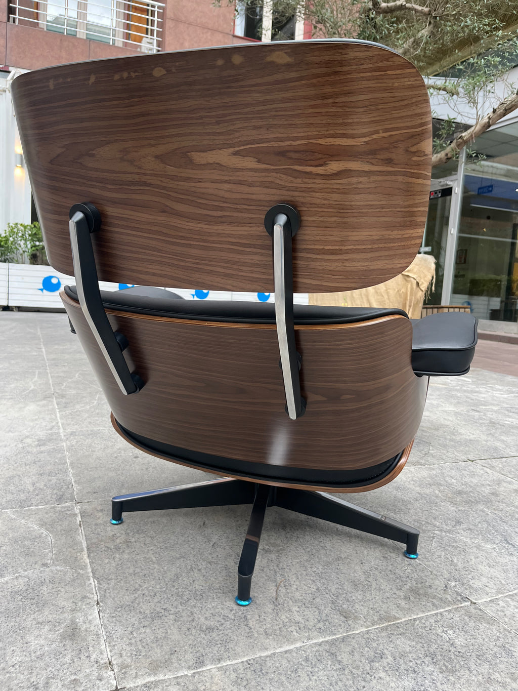 Eames Tarzı Lounge Koltuk & Puf Seti